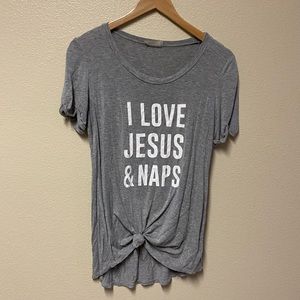 ✨Host Pick✨Graphic Tee